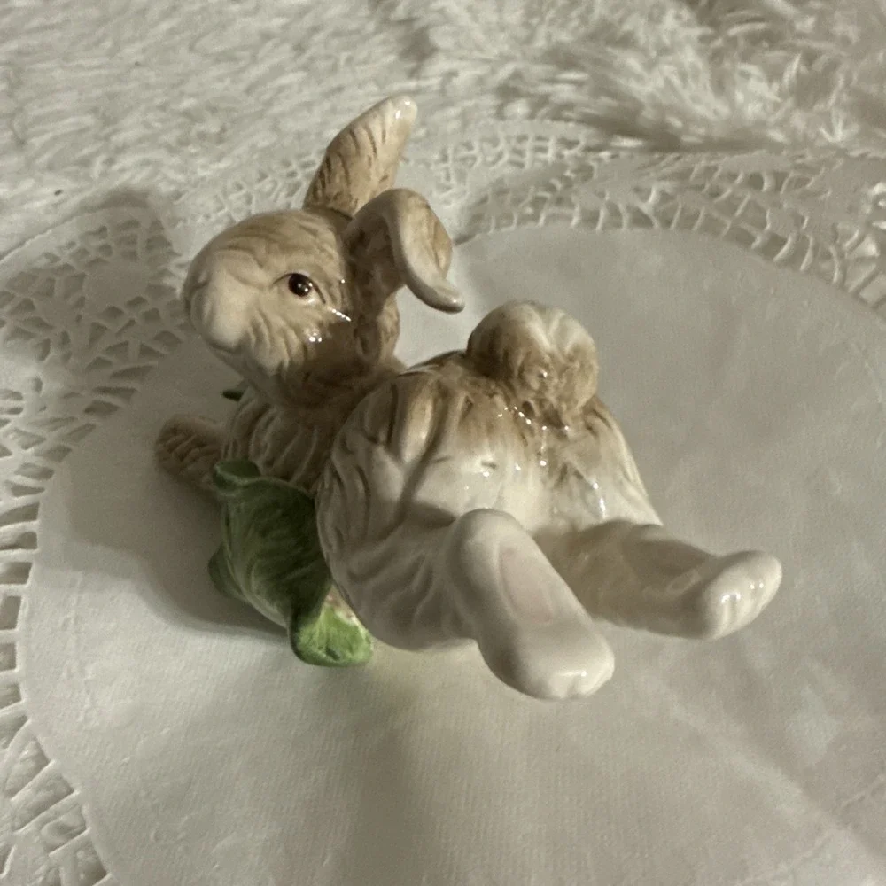 Vintage Kaldun & Bogle Country Rabbit Porcelain Bunny Figurine Retired 6